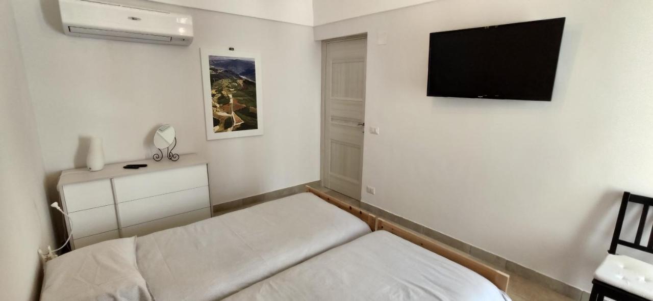 ...A Casa Di Sandro Tricarico ภายนอก รูปภาพ